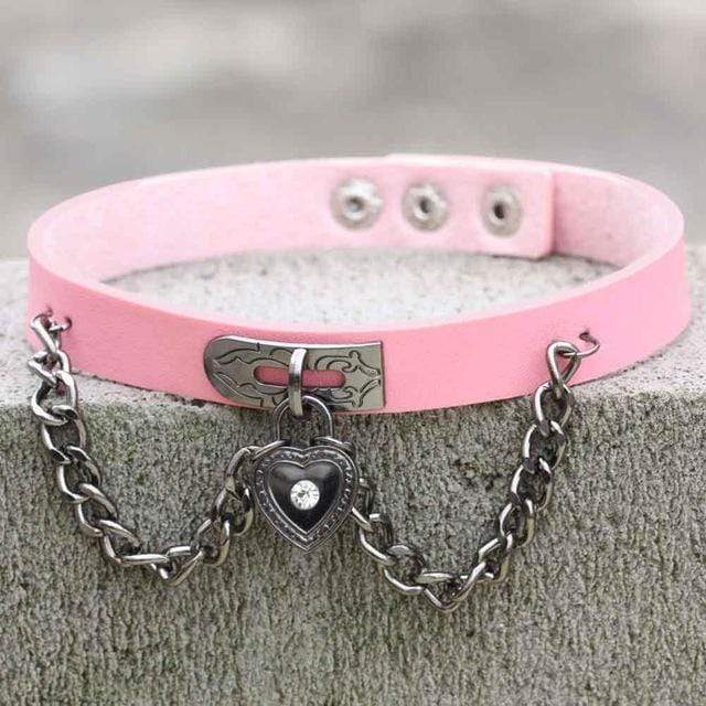 Chained Lock Heart Choker